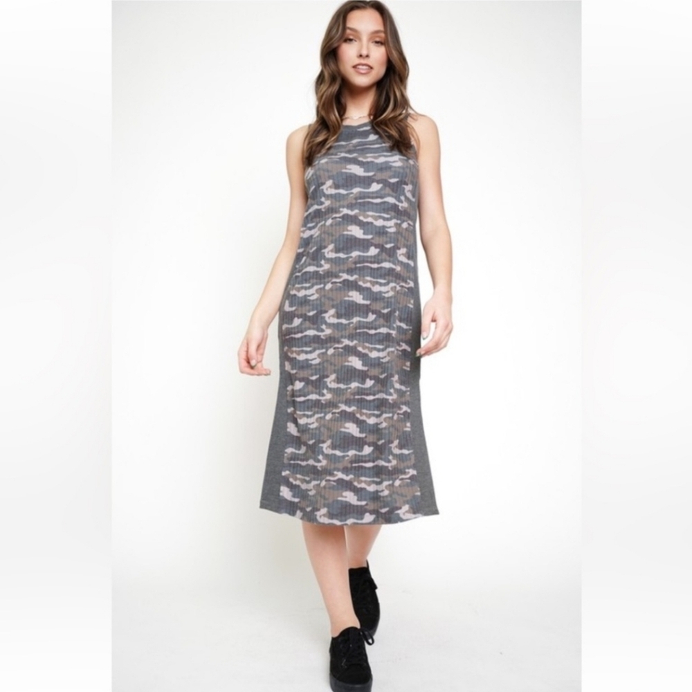 Mystree Camouflage Sleeveless Midi Dress